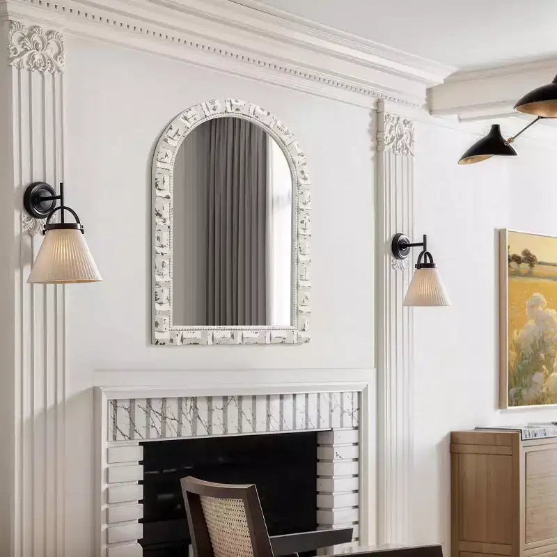 Specchio da parete rettangolare ad arco bianco invecchiato alto 91 cm, decorativo e da toeletta