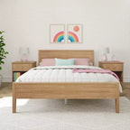 Struttura letto per materasso di circa 152 × 203 cm, letto a piattaforma classico in legno massello con testiera a pannelli per bambini
